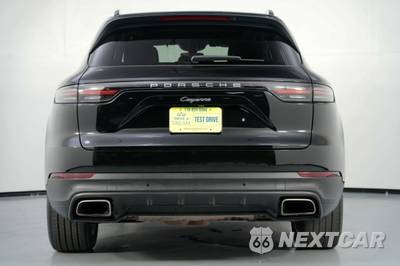 2022 Porsche Cayenne - zdjęcie 9 z 48 - miniatura
