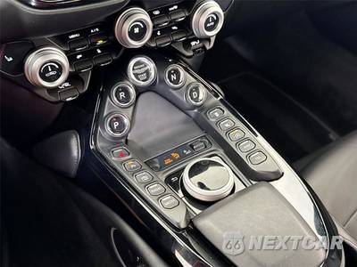 2022 Aston Martin Vantage Coupe - zdjęcie 22 z 40 - miniatura