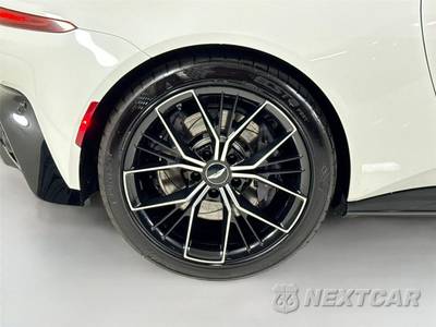 2022 Aston Martin Vantage Coupe - zdjęcie 35 z 40 - miniatura