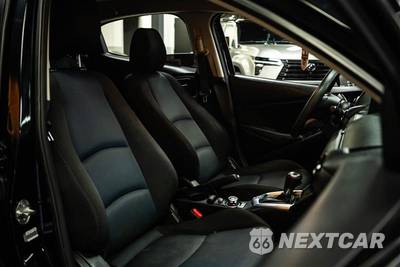 2019 Toyota Yaris LE Sedan - zdjęcie 13 z 24 - miniatura
