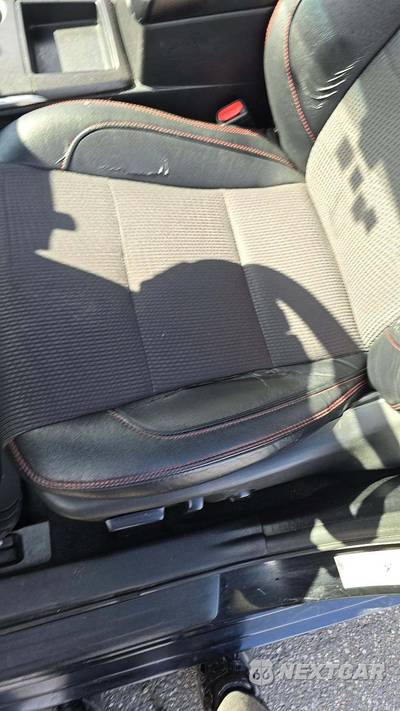 2016 Toyota Camry SE - zdjęcie 25 z 26 - miniatura
