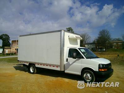 2024 Chevrolet Express 3500 Cutaway 1WT DRW