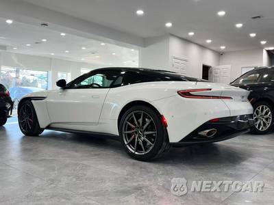 2020 Aston Martin DB11 V8 Coupe - zdjęcie 4 z 45 - miniatura