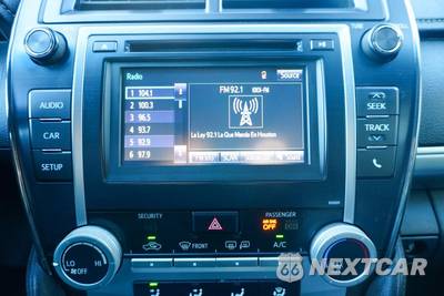 2014 Toyota Camry SE - zdjęcie 28 z 37 - miniatura