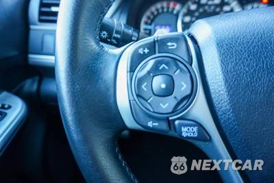 2014 Toyota Camry SE - zdjęcie 32 z 37 - miniatura