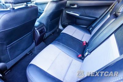 2014 Toyota Camry SE - zdjęcie 19 z 37 - miniatura