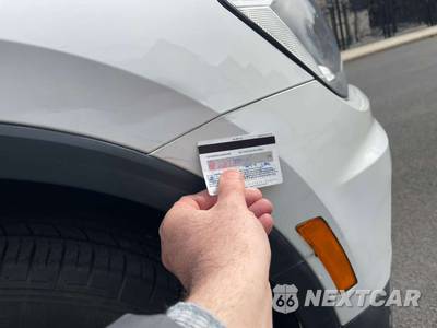 2021 Volkswagen Tiguan S - zdjęcie 35 z 50 - miniatura