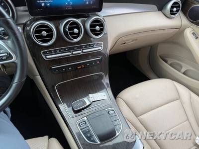 2022 Mercedes-Benz GLC 300 - zdjęcie 19 z 22 - miniatura