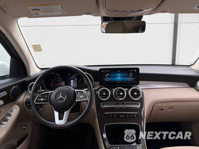 2022 Mercedes-Benz GLC 300 - zdjęcie 14 z 22 - miniatura