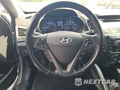 2015 Hyundai Veloster Turbo - zdjęcie 10 z 34 - miniatura