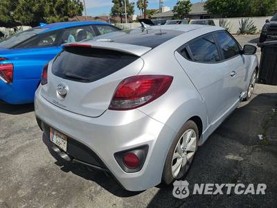 2015 Hyundai Veloster Turbo - zdjęcie 4 z 34 - miniatura