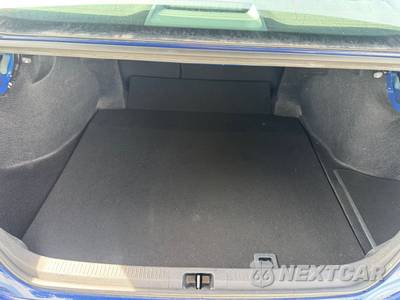 2025 Toyota Camry SE - zdjęcie 2 z 14 - miniatura