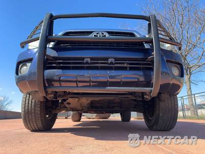 2009 Toyota 4Runner SR5 - zdjęcie 4 z 132 - miniatura