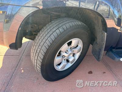 2009 Toyota 4Runner SR5 - zdjęcie 82 z 132 - miniatura