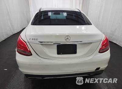 2015 Mercedes-Benz C 300 Sedan - zdjęcie 3 z 12 - miniatura