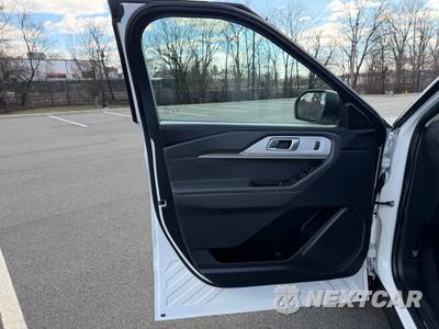 2025 Ford Explorer Active - zdjęcie 28 z 47 - miniatura