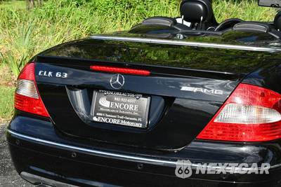 2007 Mercedes-Benz CLK-Class CLK 63 AMG 2-Door Cabriolet W/Navigation and Parktronic - zdjęcie 10 z 50 - miniatura