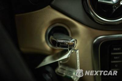 2020 Mercedes-Benz GLA 250 4MATIC - zdjęcie 19 z 27 - miniatura