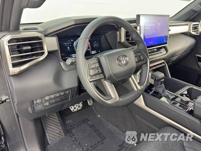 2025 Toyota Tundra Limited Crew Cab Short Bed - zdjęcie 10 z 48 - miniatura
