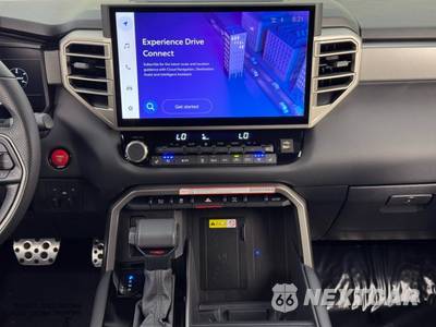 2025 Toyota Tundra Limited Crew Cab Short Bed - zdjęcie 21 z 48 - miniatura