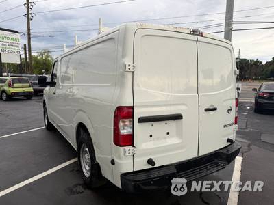 2017 Nissan NV2500 HD Cargo S Standard Roof 146.1" WB - zdjęcie 7 z 13 - miniatura