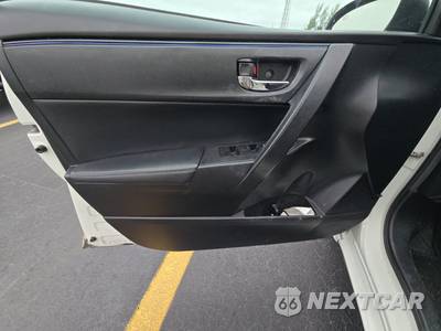 2018 Toyota Corolla SE Sedan - zdjęcie 9 z 18 - miniatura
