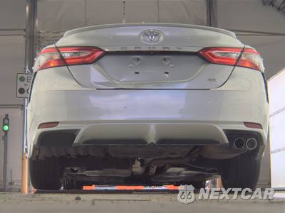 2019 Toyota Camry SE - zdjęcie 7 z 46 - miniatura