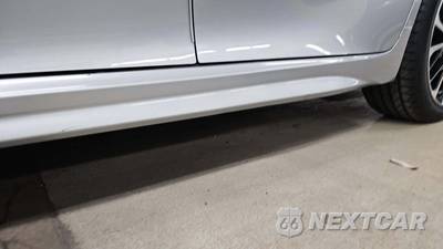 2019 Toyota Camry SE - zdjęcie 35 z 46 - miniatura