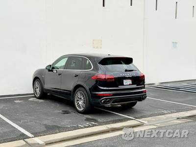2015 Porsche Cayenne S E-Hybrid - zdjęcie 7 z 29 - miniatura