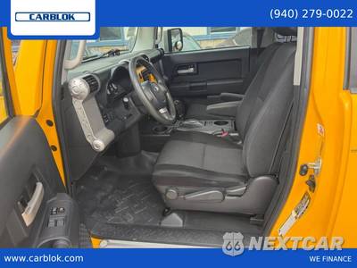 2007 Toyota FJ Cruiser w/Rear Doors - zdjęcie 8 z 22 - miniatura