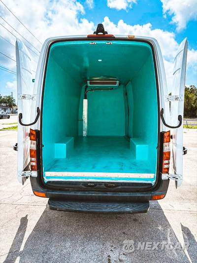 2018 Mercedes-Benz Sprinter 2500 Cargo Van High Roof 170.3" WB - zdjęcie 12 z 27 - miniatura