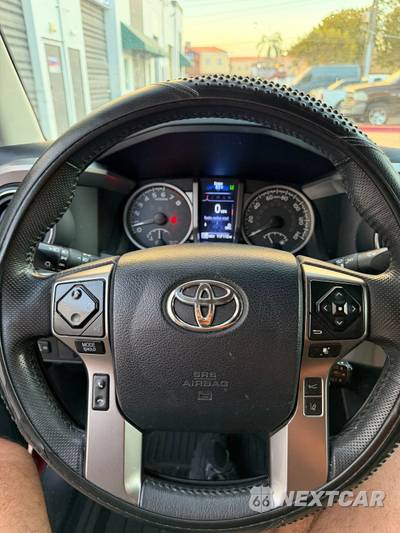 2018 Toyota Tacoma SR5 Crew Cab Medium Bed - zdjęcie 9 z 14 - miniatura