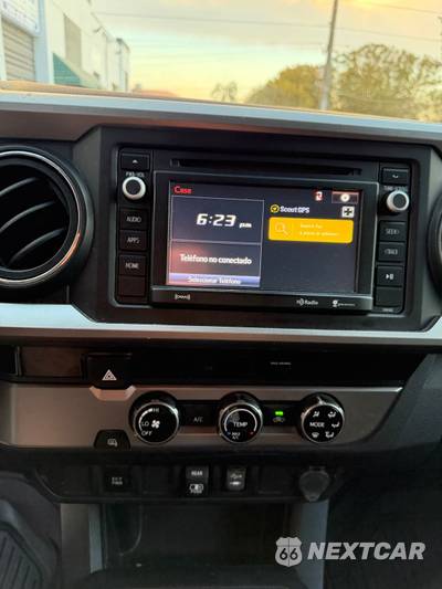 2018 Toyota Tacoma SR5 Crew Cab Medium Bed - zdjęcie 10 z 14 - miniatura