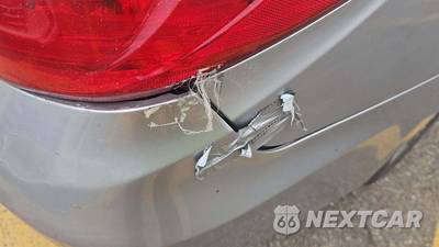 2016 Toyota Camry SE - zdjęcie 11 z 23 - miniatura