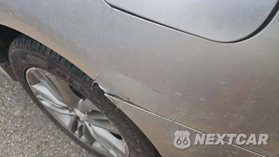 2016 Toyota Camry SE - zdjęcie 8 z 23 - miniatura