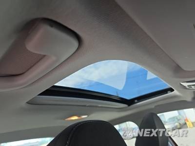 2025 Hyundai Elantra SEL Convenience - zdjęcie 17 z 25 - miniatura