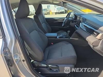 2025 Toyota Camry SE - zdjęcie 22 z 23 - miniatura