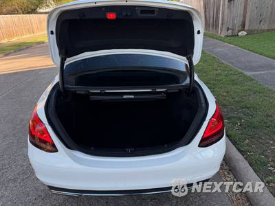2019 Mercedes-Benz C 300 Sedan - zdjęcie 8 z 38 - miniatura