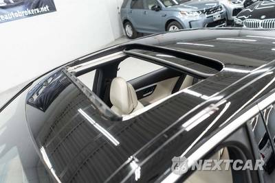 2023 Mercedes-Benz C 300 4MATIC Sedan - zdjęcie 44 z 56 - miniatura