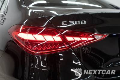 2023 Mercedes-Benz C 300 4MATIC Sedan - zdjęcie 48 z 56 - miniatura