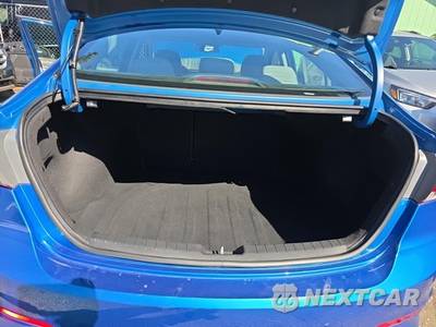 2018 Hyundai Elantra SEL Sedan - zdjęcie 19 z 21 - miniatura