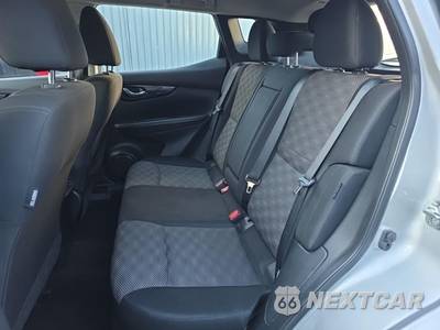 2022 Nissan Rogue Sport SV - zdjęcie 16 z 32 - miniatura