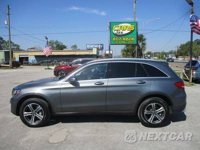 2019 Mercedes-Benz GLC 300 4MATIC - zdjęcie 1 z 23 - miniatura
