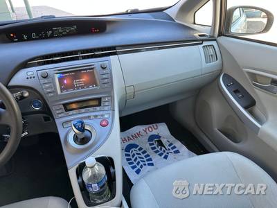 2012 Toyota Prius Two - zdjęcie 40 z 56 - miniatura