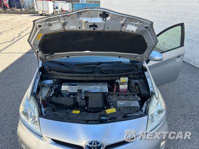 2012 Toyota Prius Two - zdjęcie 50 z 56 - miniatura