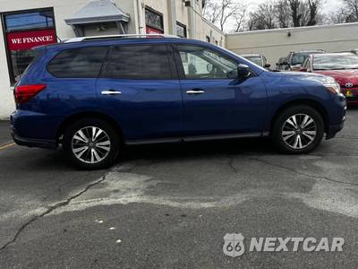 2017 Nissan Pathfinder SV - zdjęcie 16 z 26 - miniatura
