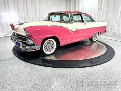 1955 Ford Fairlane - zdjęcie 5 z 50 - miniatura