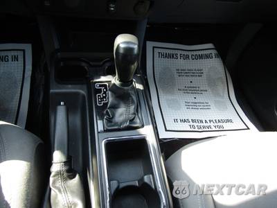 2019 Toyota Tacoma SR Extended Cab Long Bed w/Rear Doors - zdjęcie 21 z 32 - miniatura