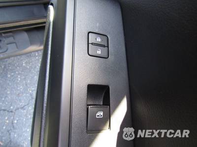 2019 Toyota Tacoma SR Extended Cab Long Bed w/Rear Doors - zdjęcie 27 z 32 - miniatura