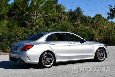 2020 Mercedes-Benz AMG C 63 S Sedan - zdjęcie 6 z 50 - miniatura